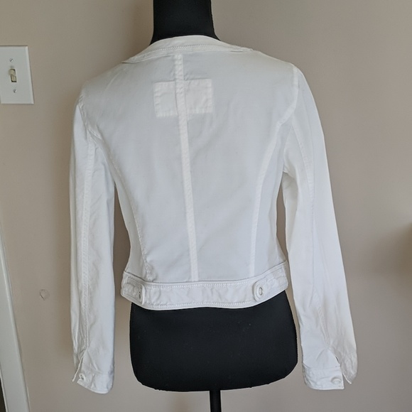 White House Black market cropped jacket - Picture 4 of 7